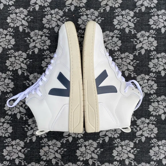 Veja V-15 Leather White Nautico High Top Women's size 9.5 - Picture 5 of 16